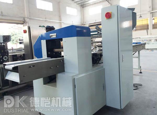 德愷包裝機(jī)械 枕式包裝設(shè)備 封切設(shè)備 管材包裝設(shè)備 廣東德愷機(jī)械有限公司 佛山德愷機(jī)械有限公司 德愷機(jī)械包裝機(jī) 佛山德愷包裝機(jī) 廣東德愷包裝機(jī) 佛山德愷包裝機(jī) 枕式包裝機(jī)廠家 自動整理包裝機(jī) 封切收縮機(jī) 立式包裝機(jī) 稱重充填設(shè)備 提升輸送設(shè)備 封切收縮機(jī) 高速邊封包裝機(jī) 高速邊封收縮包裝機(jī) 全自動直進(jìn)料袖口式包裝機(jī) 高速恒溫?zé)崾湛s包裝機(jī) 全自動封切包裝機(jī) 回轉(zhuǎn)式枕式包裝機(jī) 回轉(zhuǎn)伺服式枕式包裝機(jī) 下走紙枕式包裝機(jī) 往復(fù)式枕式包裝機(jī) 不銹鋼理料線食品包裝機(jī)廠家 餅干包裝機(jī) 伺服包裝機(jī)